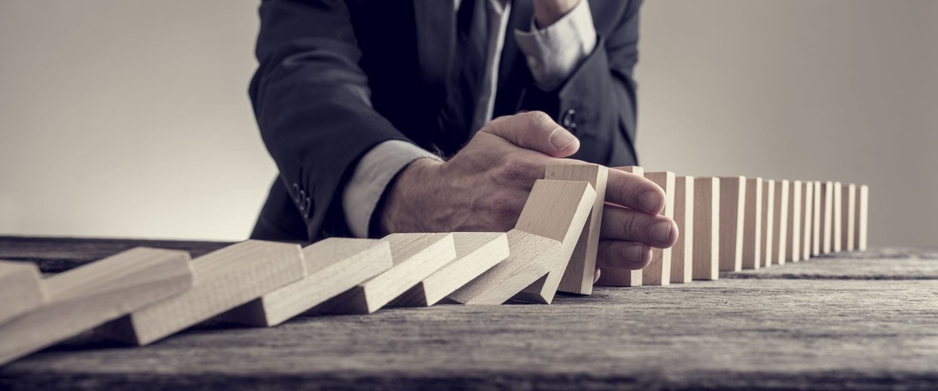 Common Mistakes to Avoid When Investing in Foreclosures