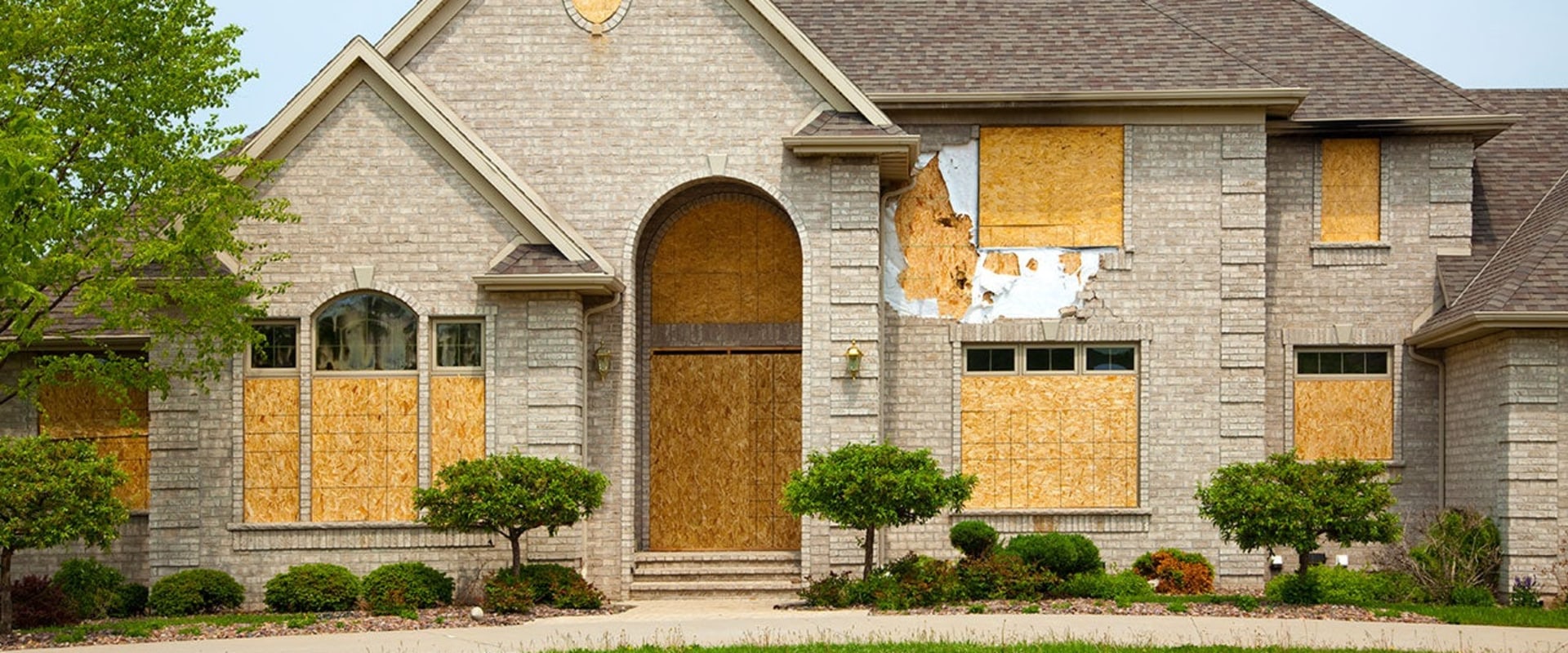 Buying a Property in Foreclosure: A Step-by-Step Guide